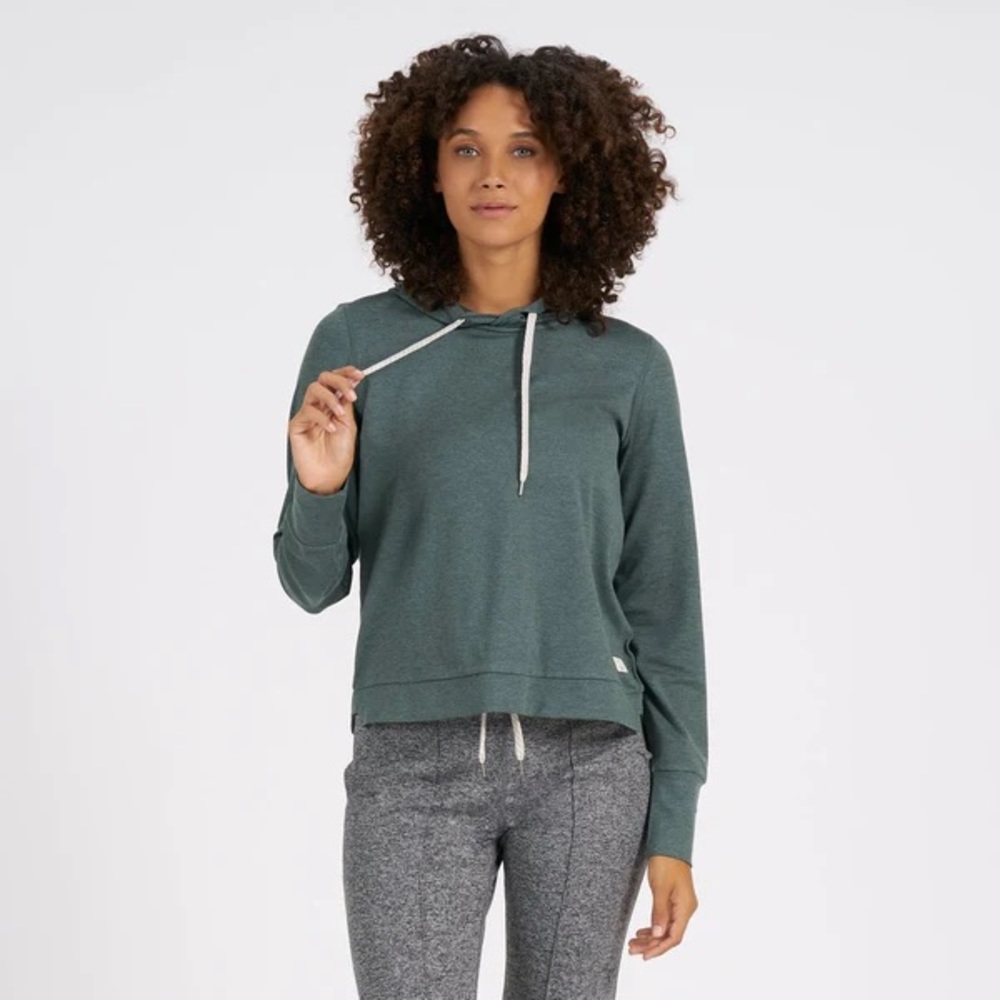Vuori Women’s Halo Essential Hoodie XL